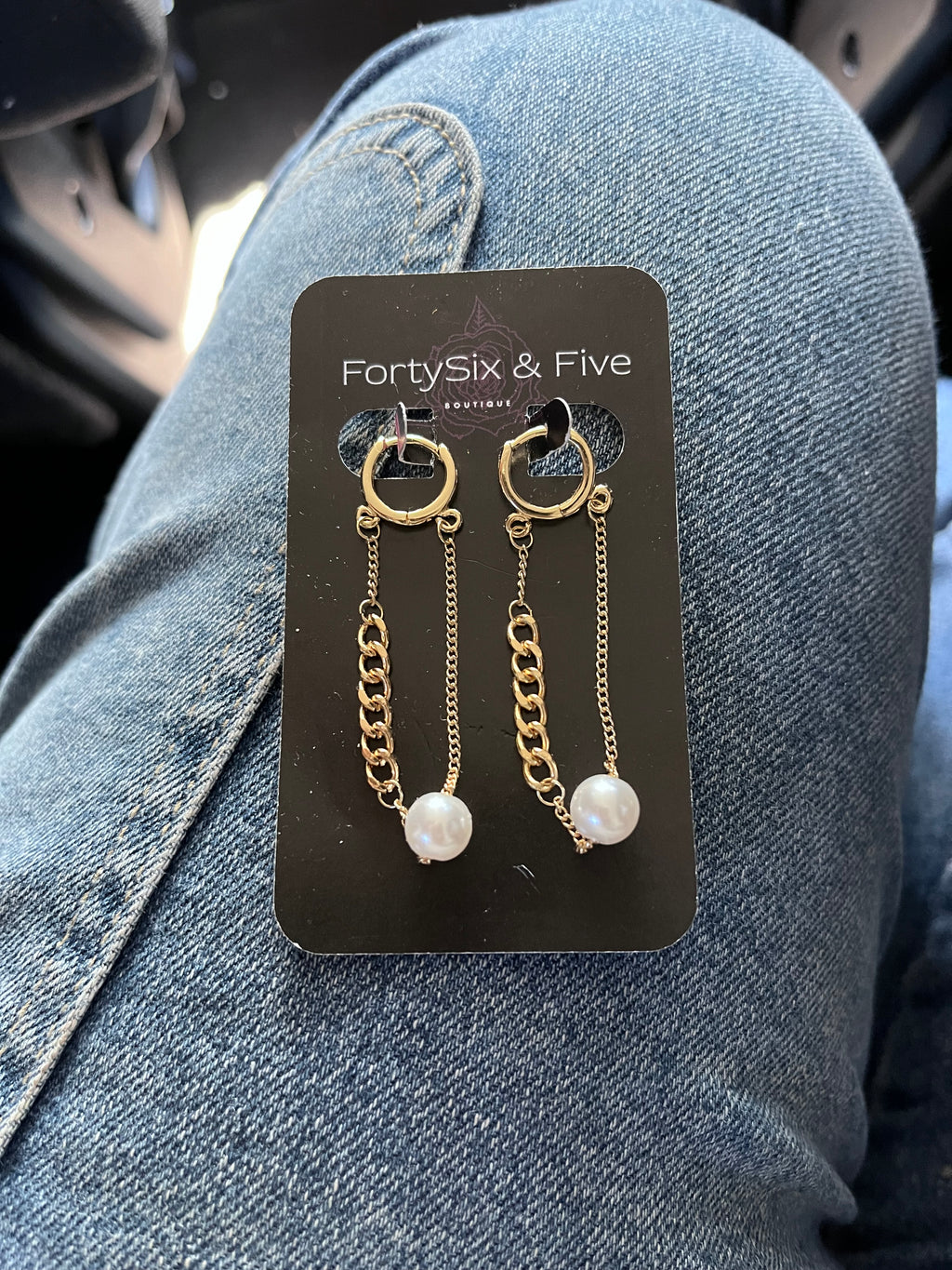 Chained pearl
