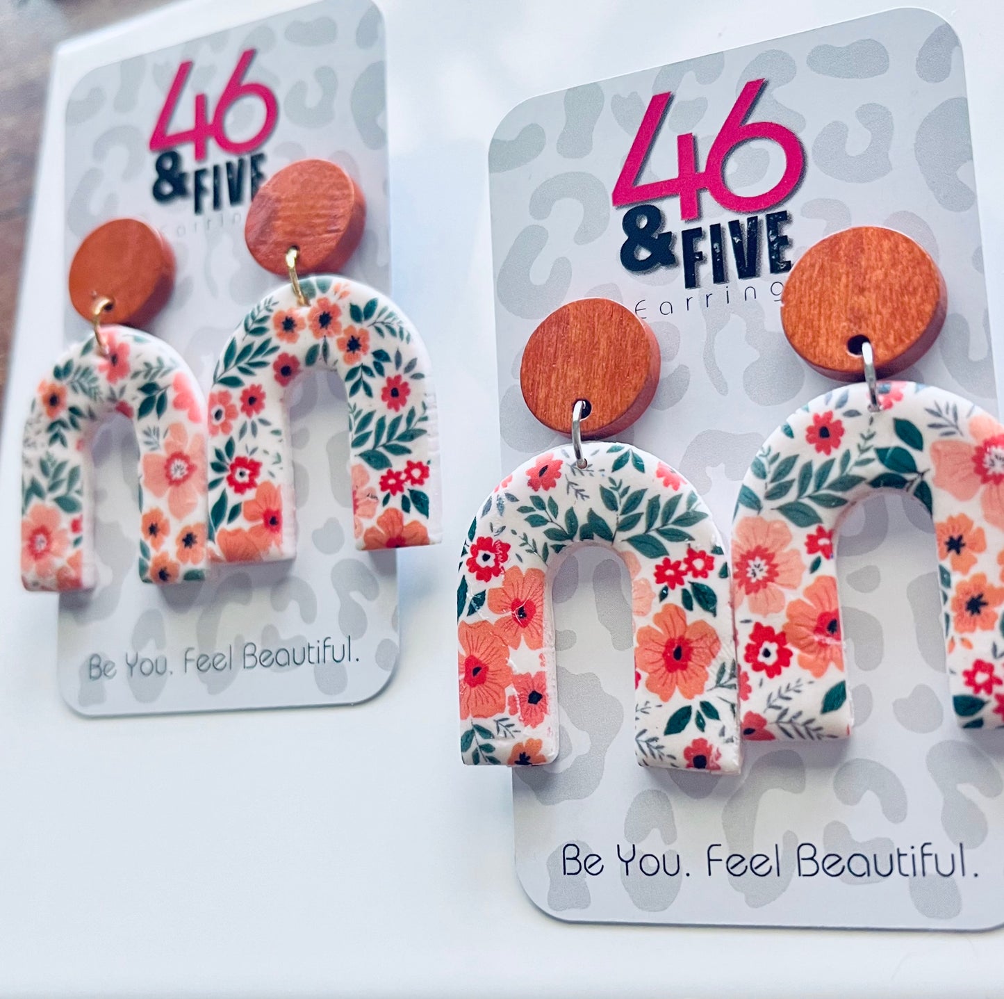 “Flora Vida”Wooden Topper Clay Earrings