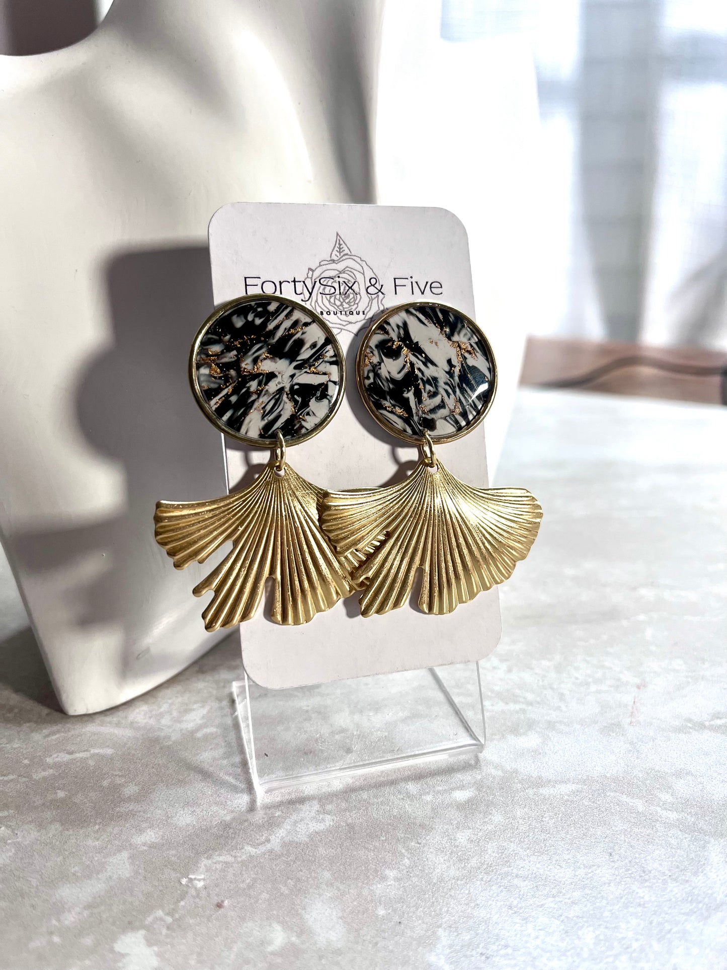 Prosperity medallion