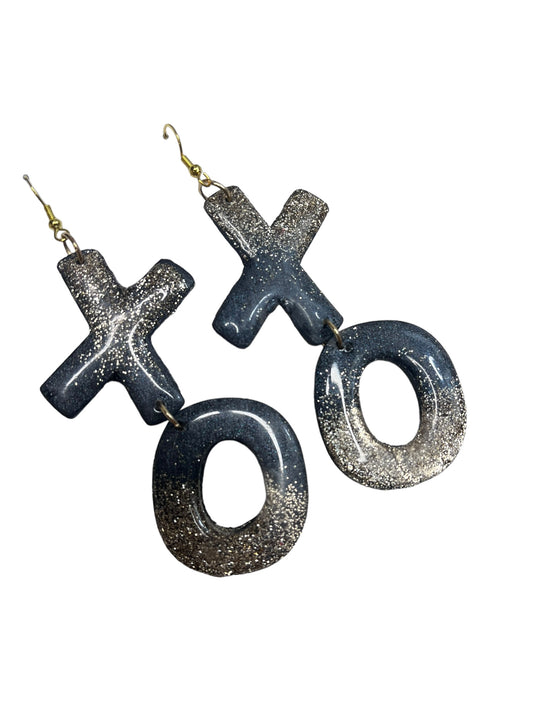 Black Valentine HEART EARRINGS