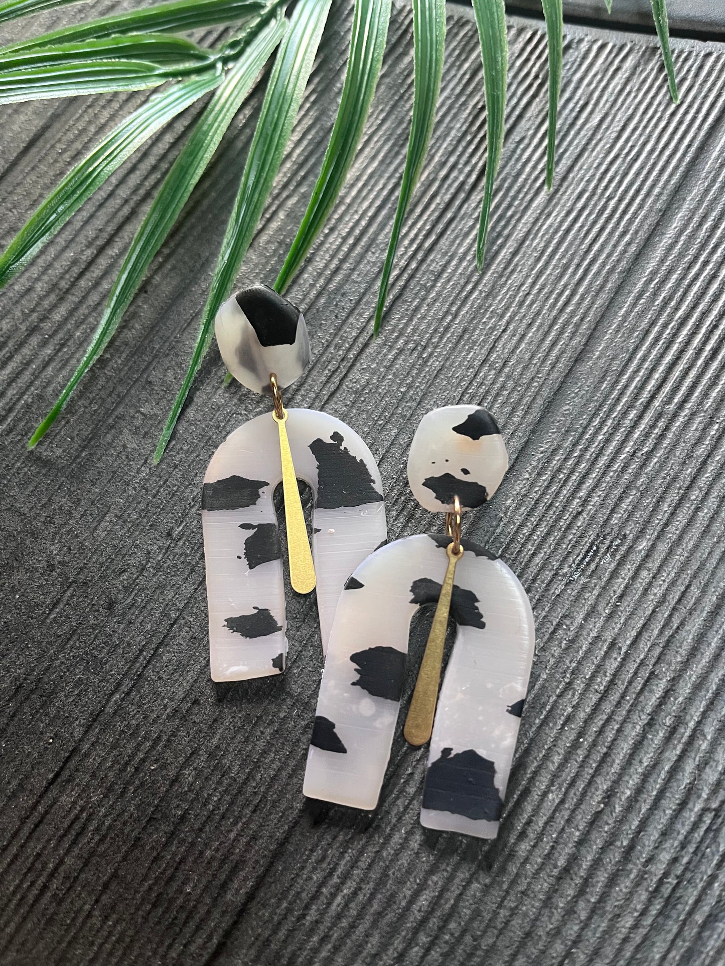 Alma Translucent Arches