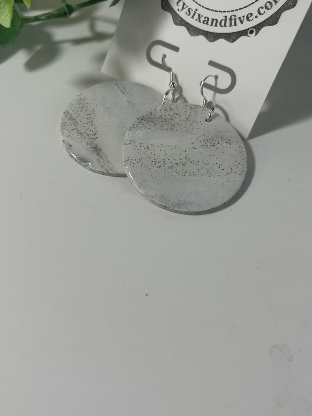 Full moon Dangle Earrings 1955
