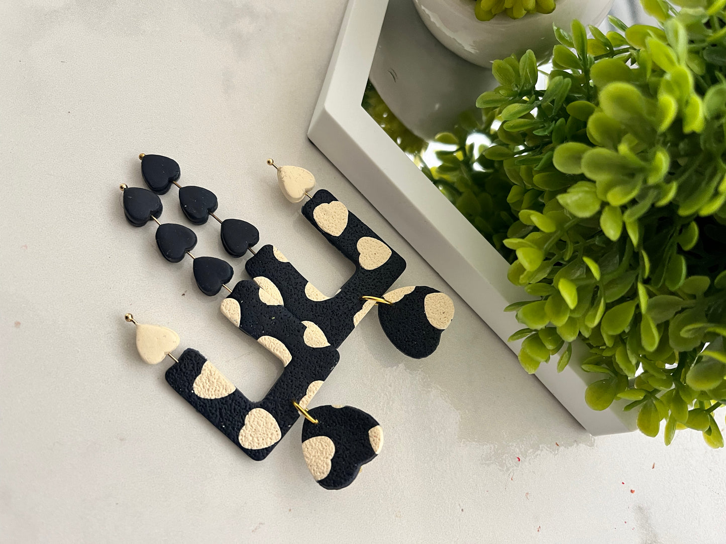 Maven HEART EARRINGS