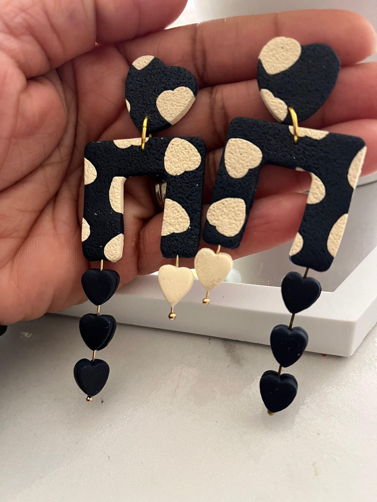 Maven HEART EARRINGS