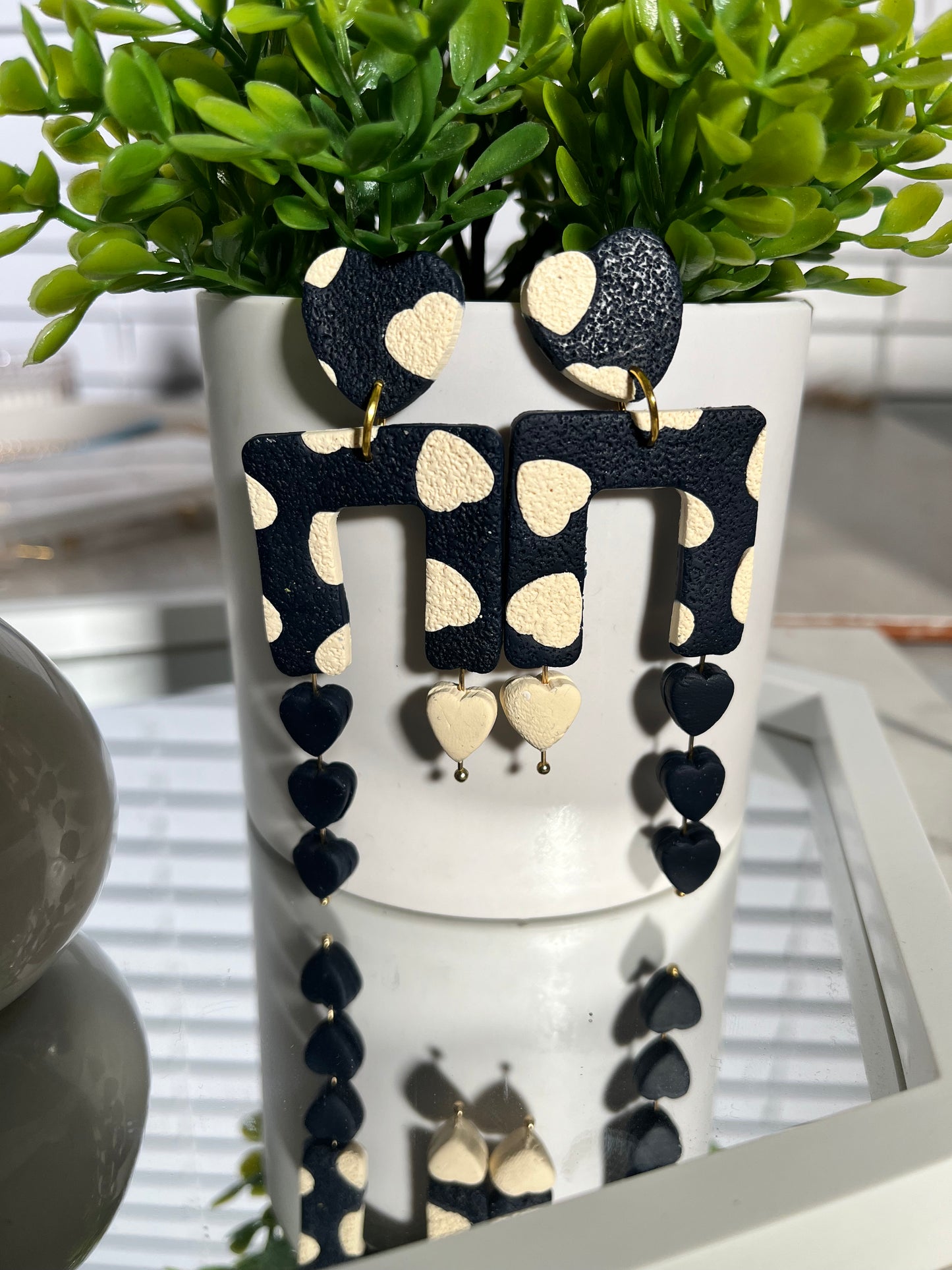 Maven HEART EARRINGS