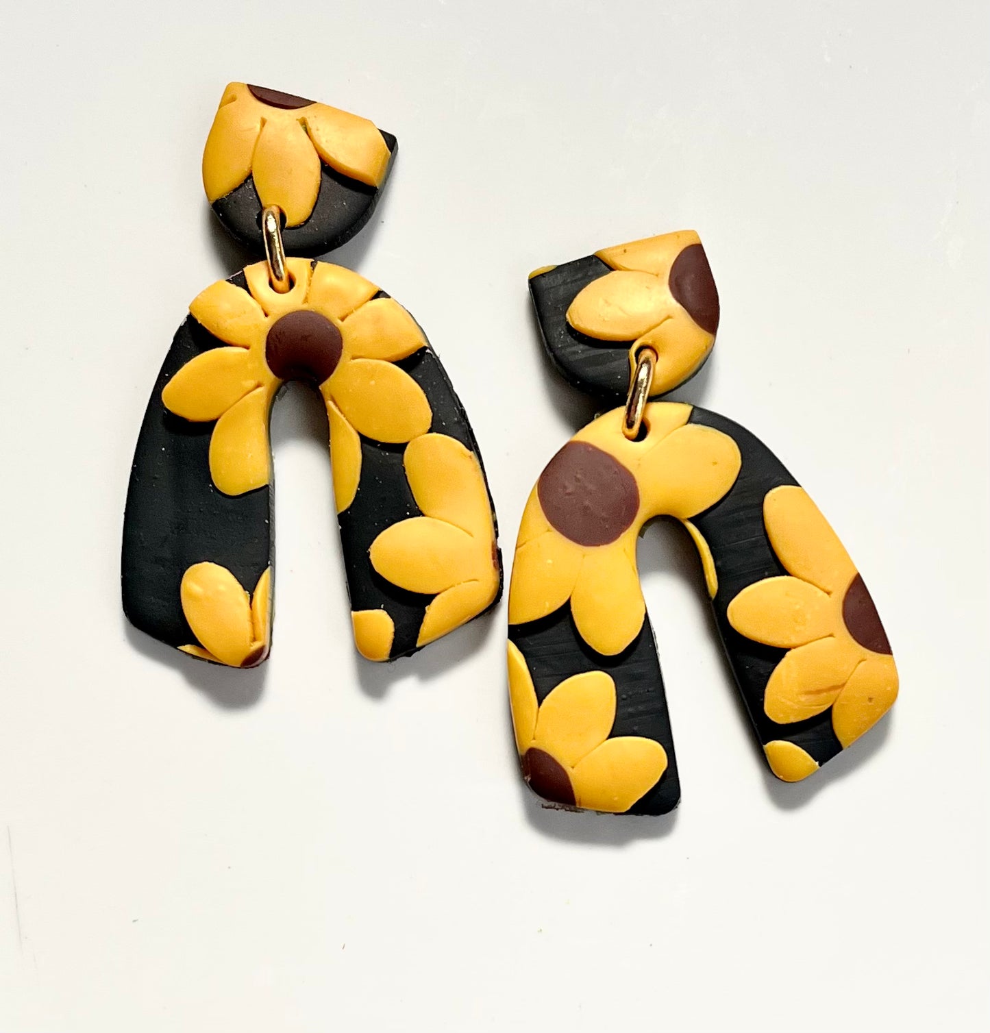 Black flower FALL Earrings 1955