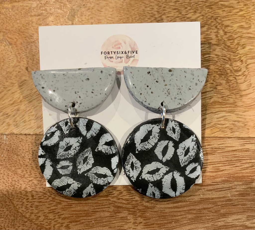 Self love Dangle earrings 1955
