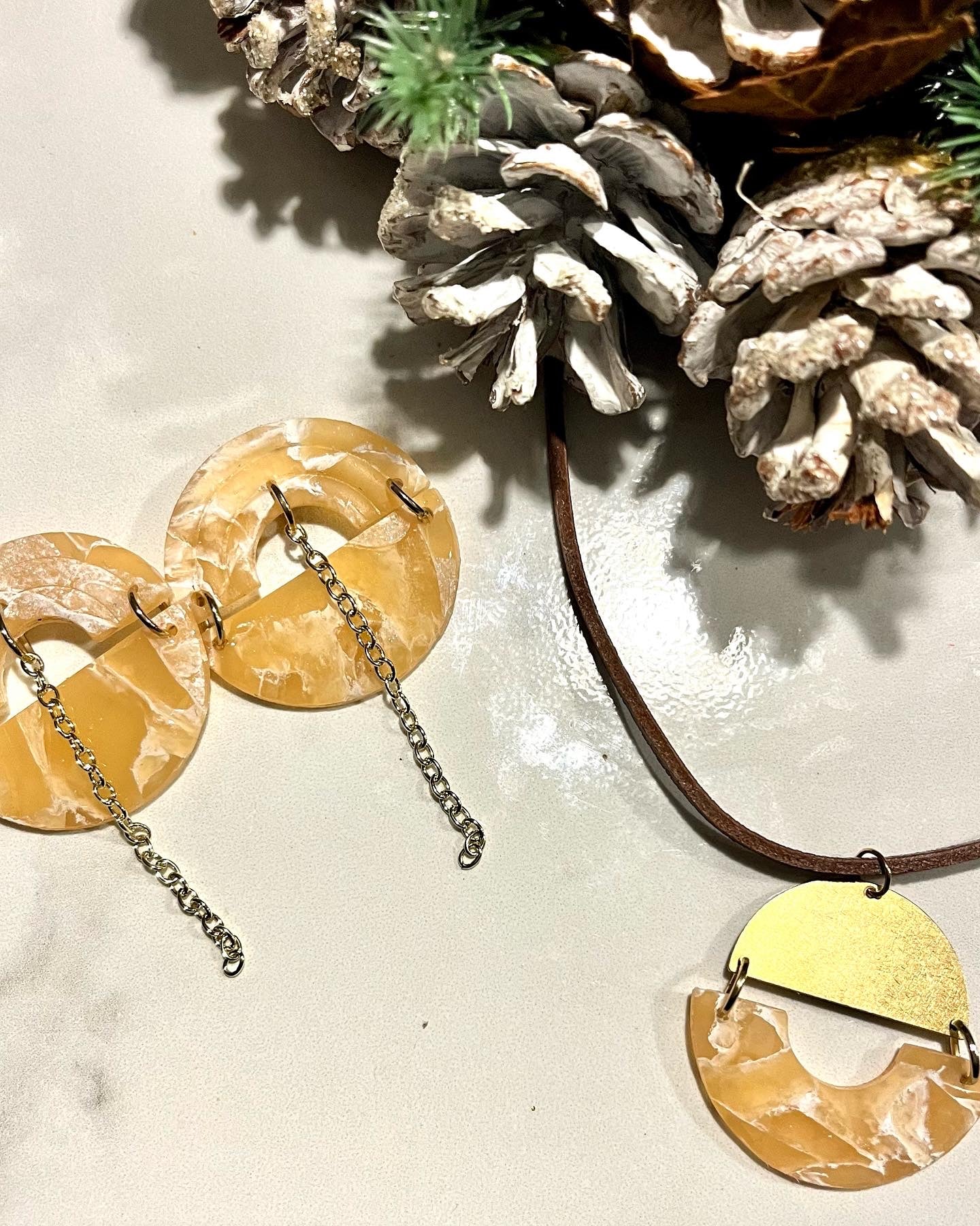 Twinning Earrings and Pendant set