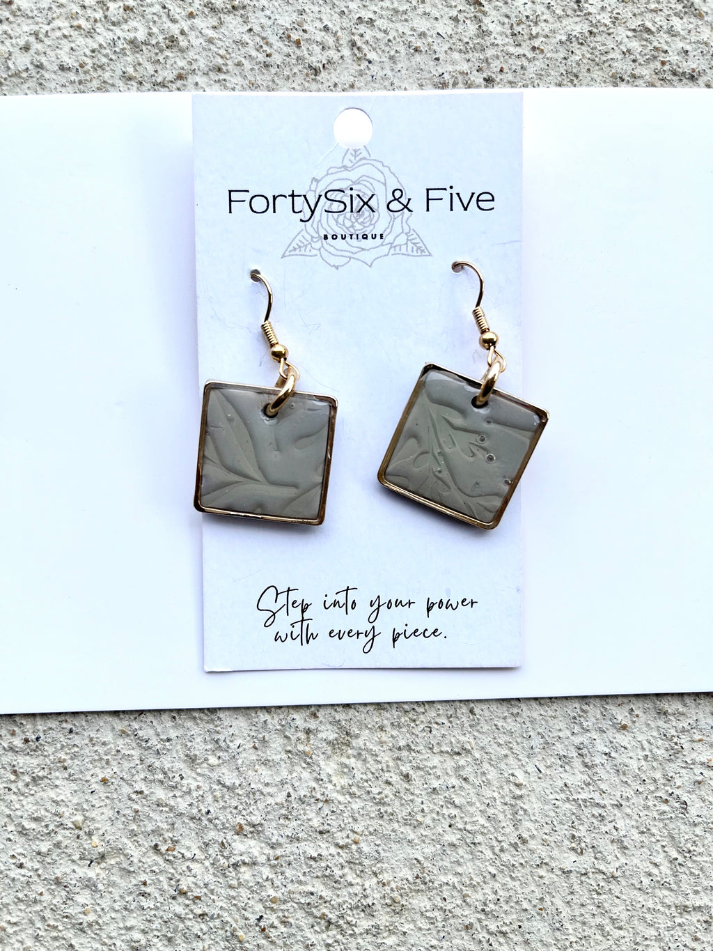 Buy 5 for $50 Earrings 1955