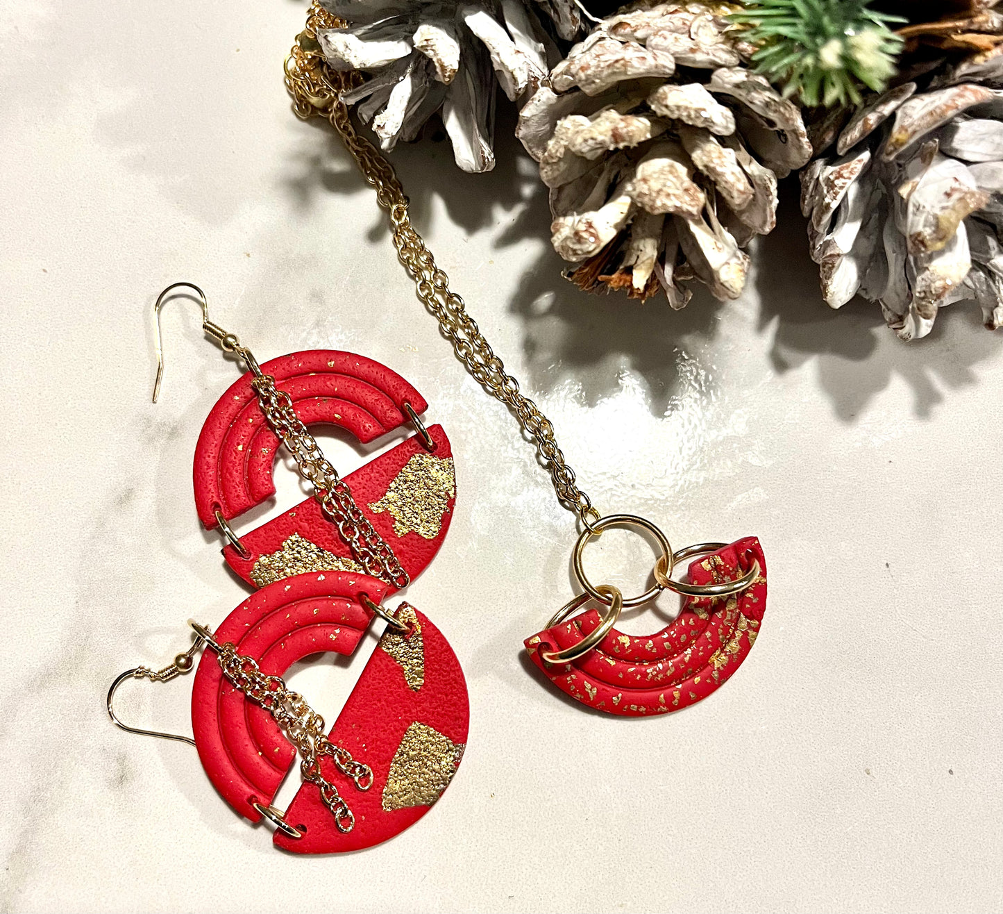 Twinning Earrings and Pendant set